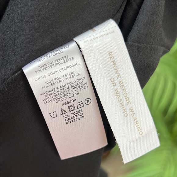 NWT Ann Taylor Black and White Zigzag Midi Skirt Wrap Belted 4 - Picture 14 of 14